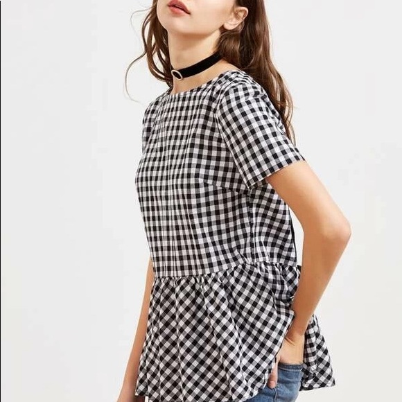 Black & White checkered peplum top with 3 bow tie - Picture 2 of 4